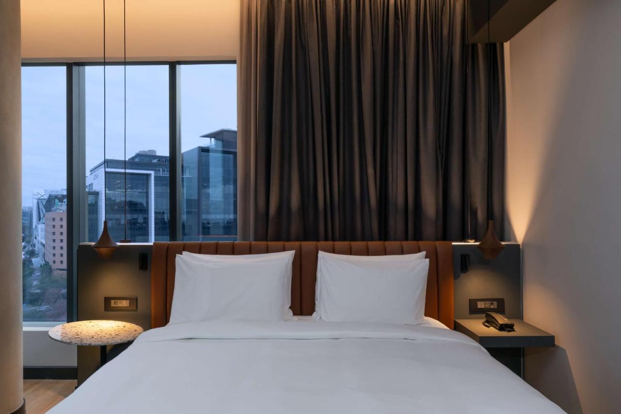 Radisson Red Hotel Johannesburg Rosebank Extérieur photo