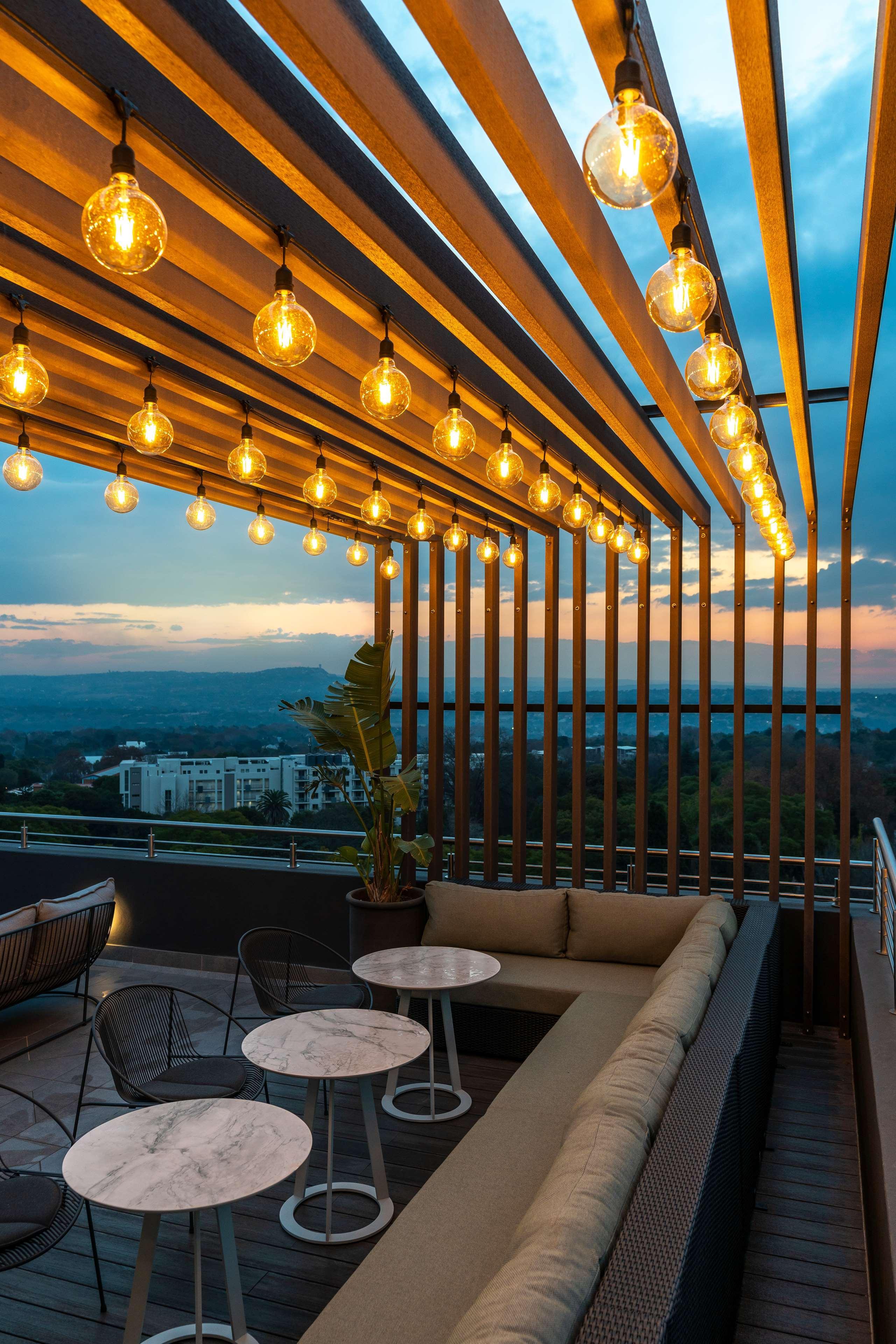 Radisson Red Hotel Johannesburg Rosebank Extérieur photo