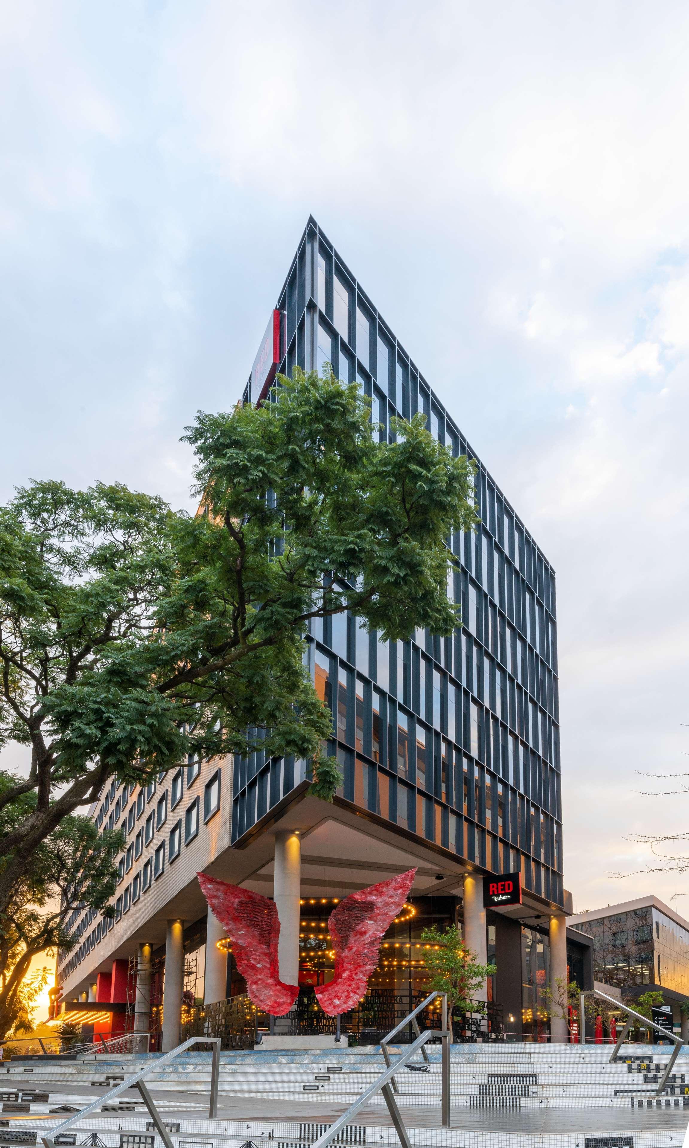 Radisson Red Hotel Johannesburg Rosebank Extérieur photo