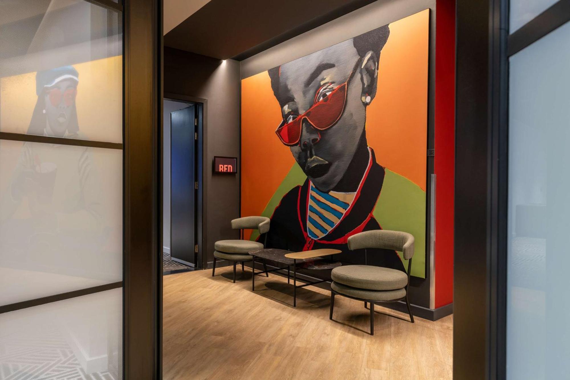 Radisson Red Hotel Johannesburg Rosebank Extérieur photo